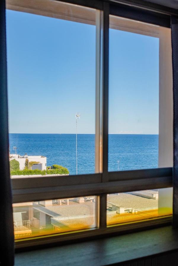 Appartement High Standing With Incredible Old Antibes And Sea Views Extérieur photo